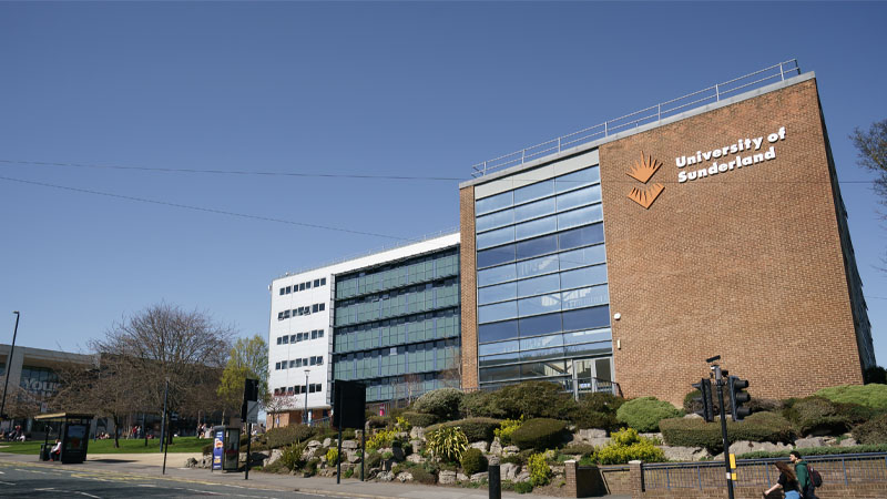 The University of Sunderland completes a secure, sustainable Windows 11 refresh