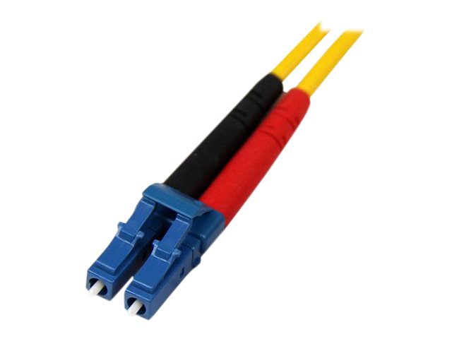 StarTech.com 7m Fiber Optic Cable - Single-Mode Duplex 9/125 - LSZH - LC/LC - OS1 - LC to LC Fiber Patch Cable (SMFIBLCLC7) - Patch cable - LC single-mode (M) to LC single-mode (M) - 7 m - 7 m - fibre optic - duplex - 9 / 125 micron - OS1 - molded - yello