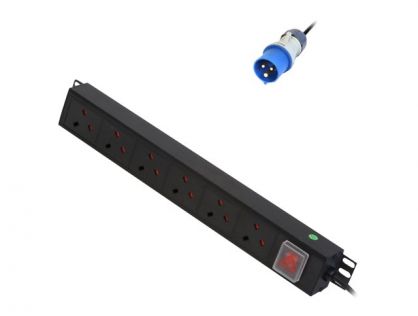 LINDY Vertical PDU with Commando Plug - power distribution unit